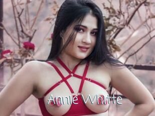 Annie_Whitte