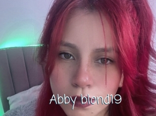 Abby_blond19