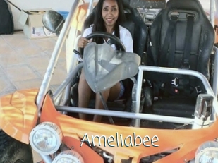 Ameliabee