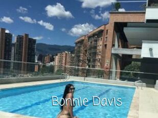 Bonnie_Davis