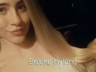 Brooke_Hyland