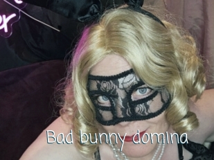 Bad_bunny_domina