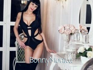 Bonny_Monica
