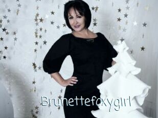 Brunettefoxygirl