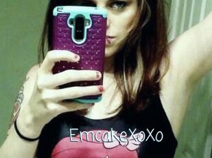 EmcakeXoXo