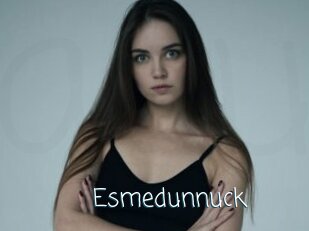 Esmedunnuck