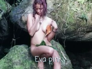 Eva_pinky