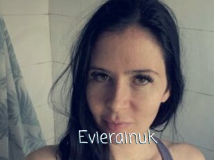 Evierainuk