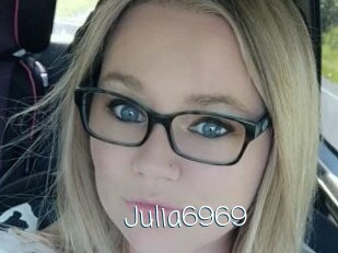 Julia6969