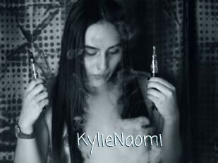 KylieNaomi