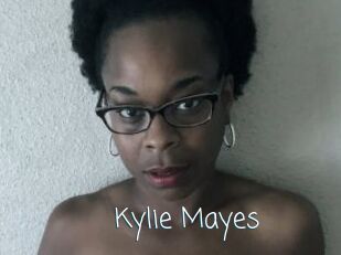 Kylie_Mayes