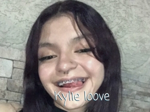 Kylie_loove