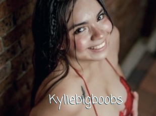 Kyliebigboobs