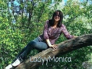LadyyMonica