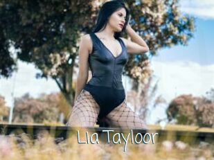 Lia_Tayloor