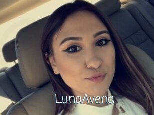Luna_Avena