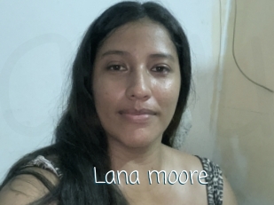Lana_moore