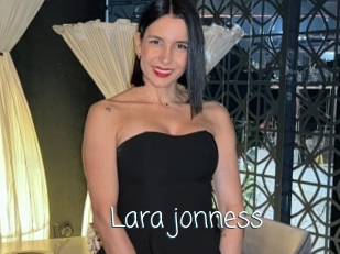 Lara_jonness