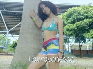 Lauravanessa