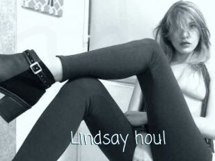 Lindsay_houl