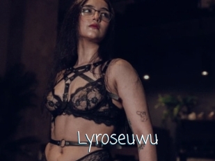 Lyroseuwu