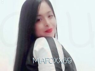 MIAFOXX69