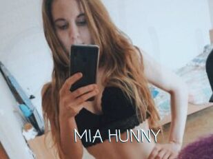 MIA_HUNNY