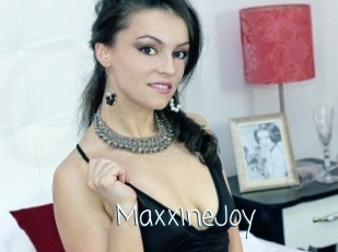 MaxxineJoy