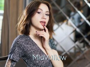 MiaWillow