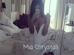 Mia_Chrystall