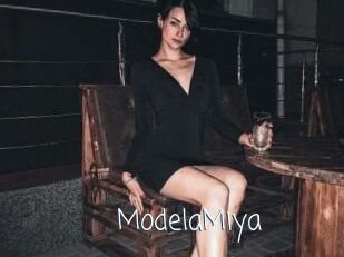 ModelaMiya
