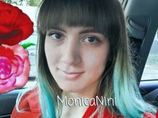 MonicaNini