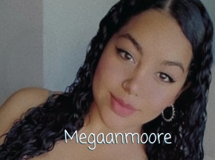 Megaanmoore