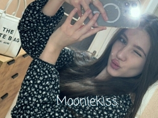 Mooniekiss