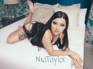 NiaTaylor
