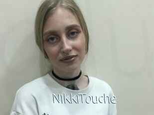 NikkiTouche