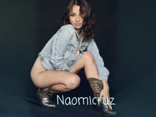 Naomicruz