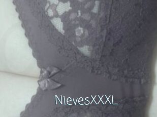 NievesXXXL