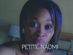 PETITE_NAOMI