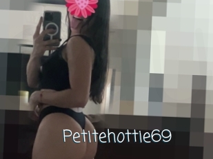 Petitehottie69