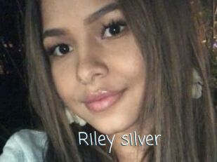 Riley_silver