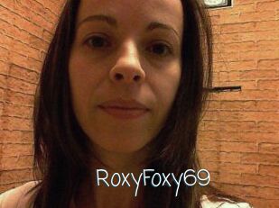 RoxyFoxy_69