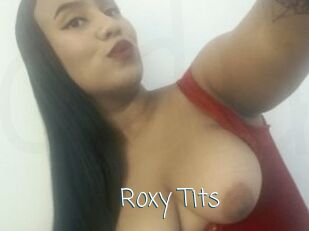 Roxy_Tits