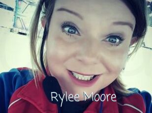Rylee_Moore
