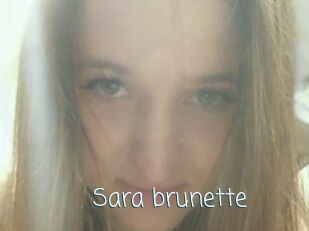 Sara_brunette