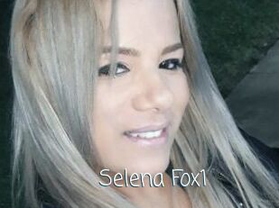 Selena_Fox1