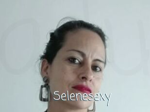 Selenesexy