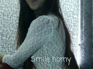 Smile_horny