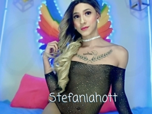 Stefaniahott