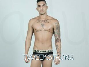 TWEEKSTRONG